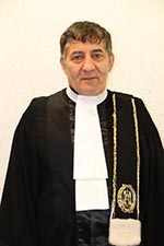 منوچهر شهبازی